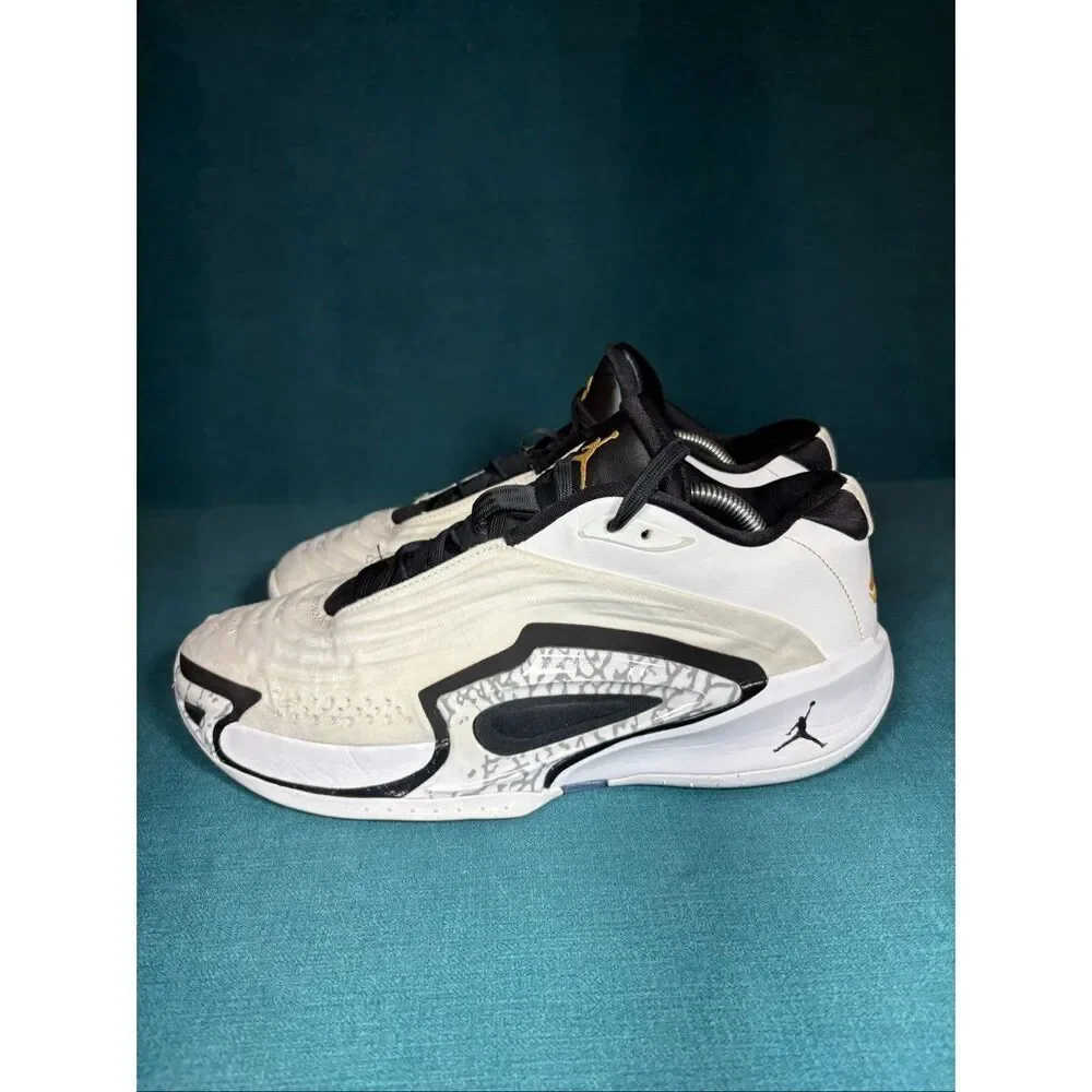 Jordan Luka 2 White Black Hyper Pink Basketball Shoes Men’s Size 11 FQ1284-102